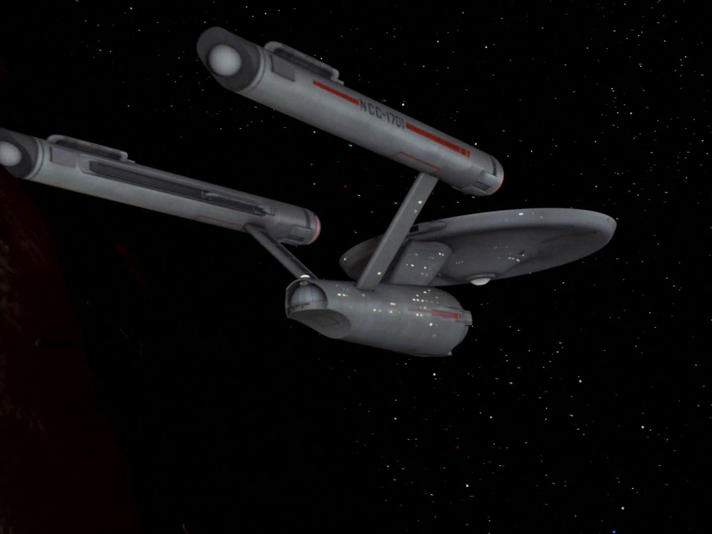 ariane179254_StarTrek_2x12_TheDeadlyYears-NewEffects_0294.jpg