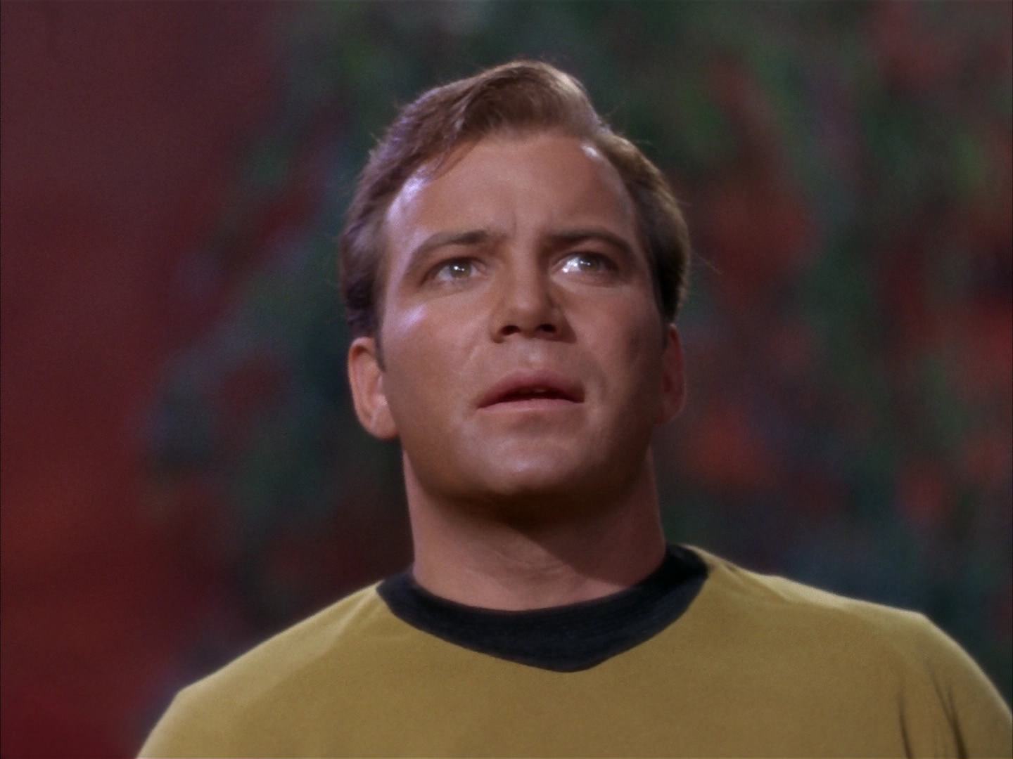 ariane179254_StarTrek_2x13_Obsession_0076.jpg