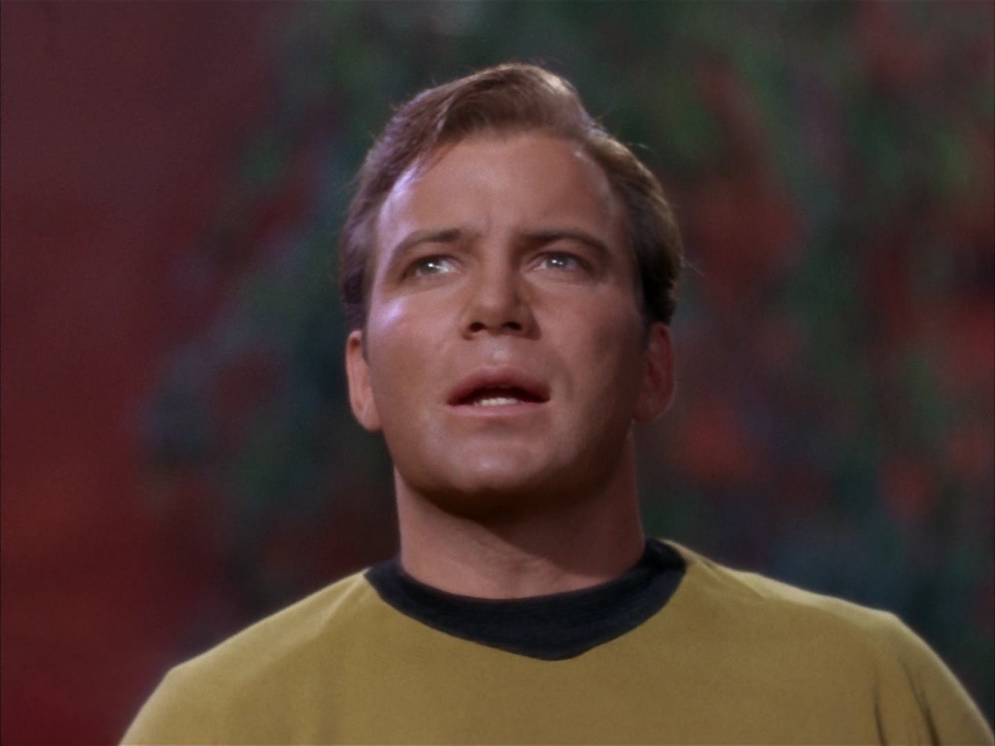 ariane179254_StarTrek_2x13_Obsession_0082.jpg