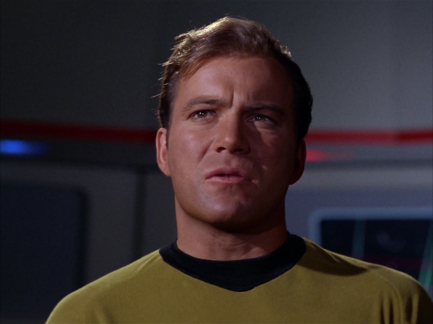ariane179254_StarTrek_2x13_Obsession_0690.jpg