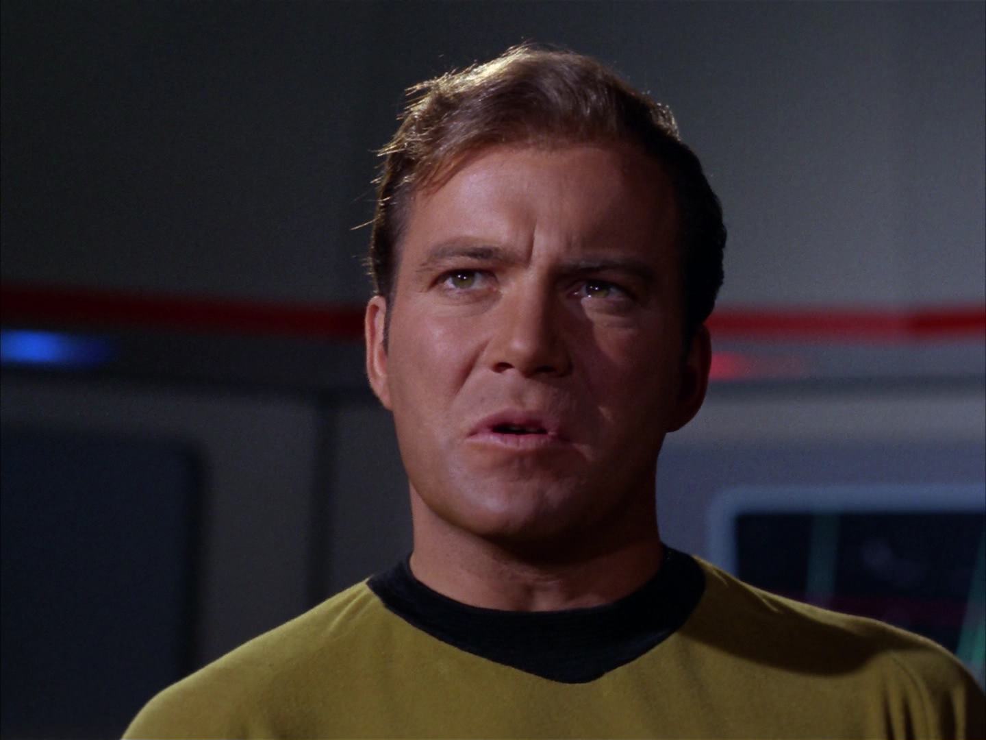 ariane179254_StarTrek_2x13_Obsession_0702.jpg