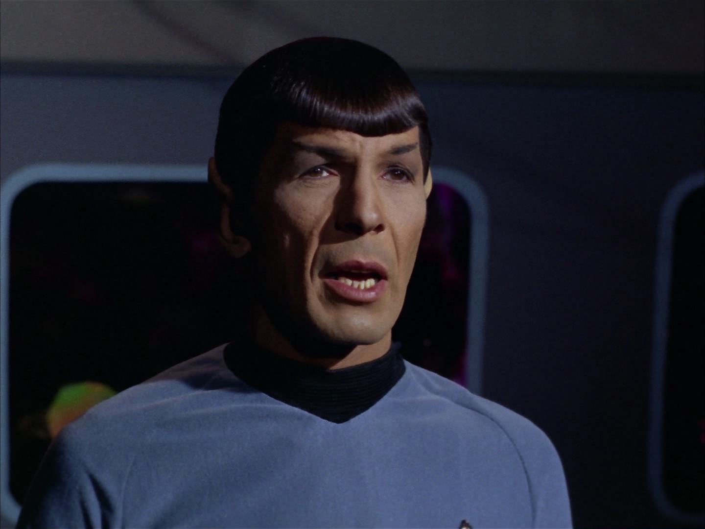 ariane179254_StarTrek_2x13_Obsession_0711.jpg