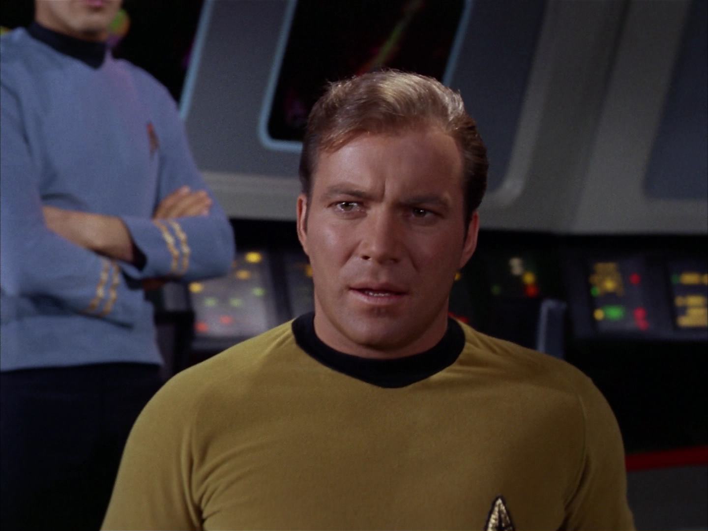 ariane179254_StarTrek_2x13_Obsession_0742.jpg