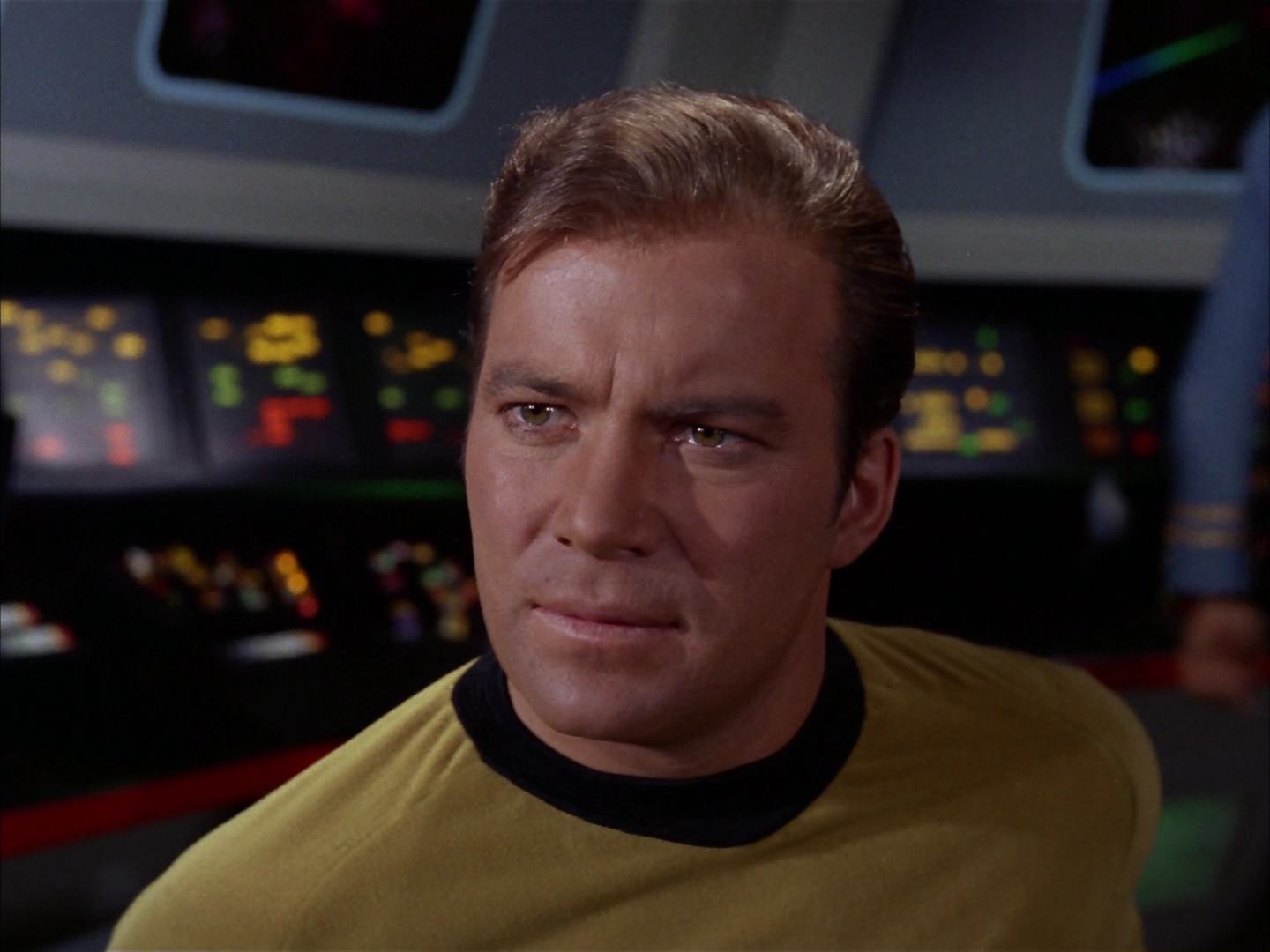ariane179254_StarTrek_2x13_Obsession_0762.jpg
