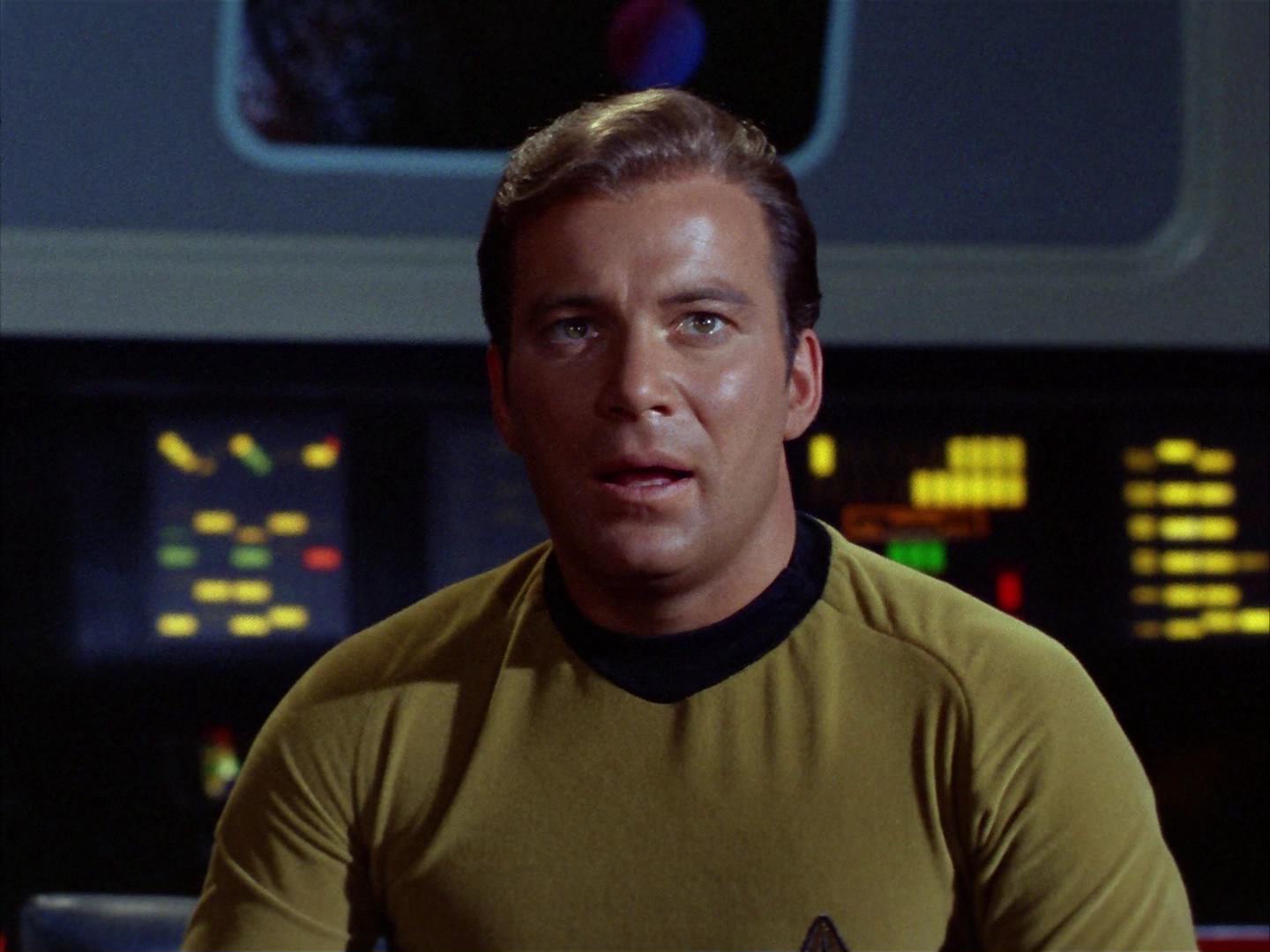 ariane179254_StarTrek_2x13_Obsession_1907.jpg