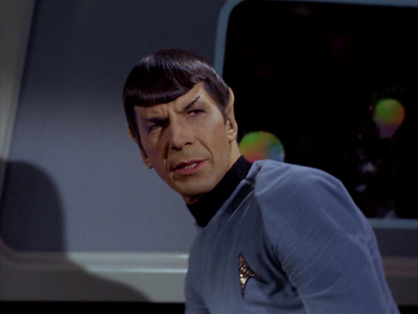 ariane179254_StarTrek_2x13_Obsession_1927.jpg