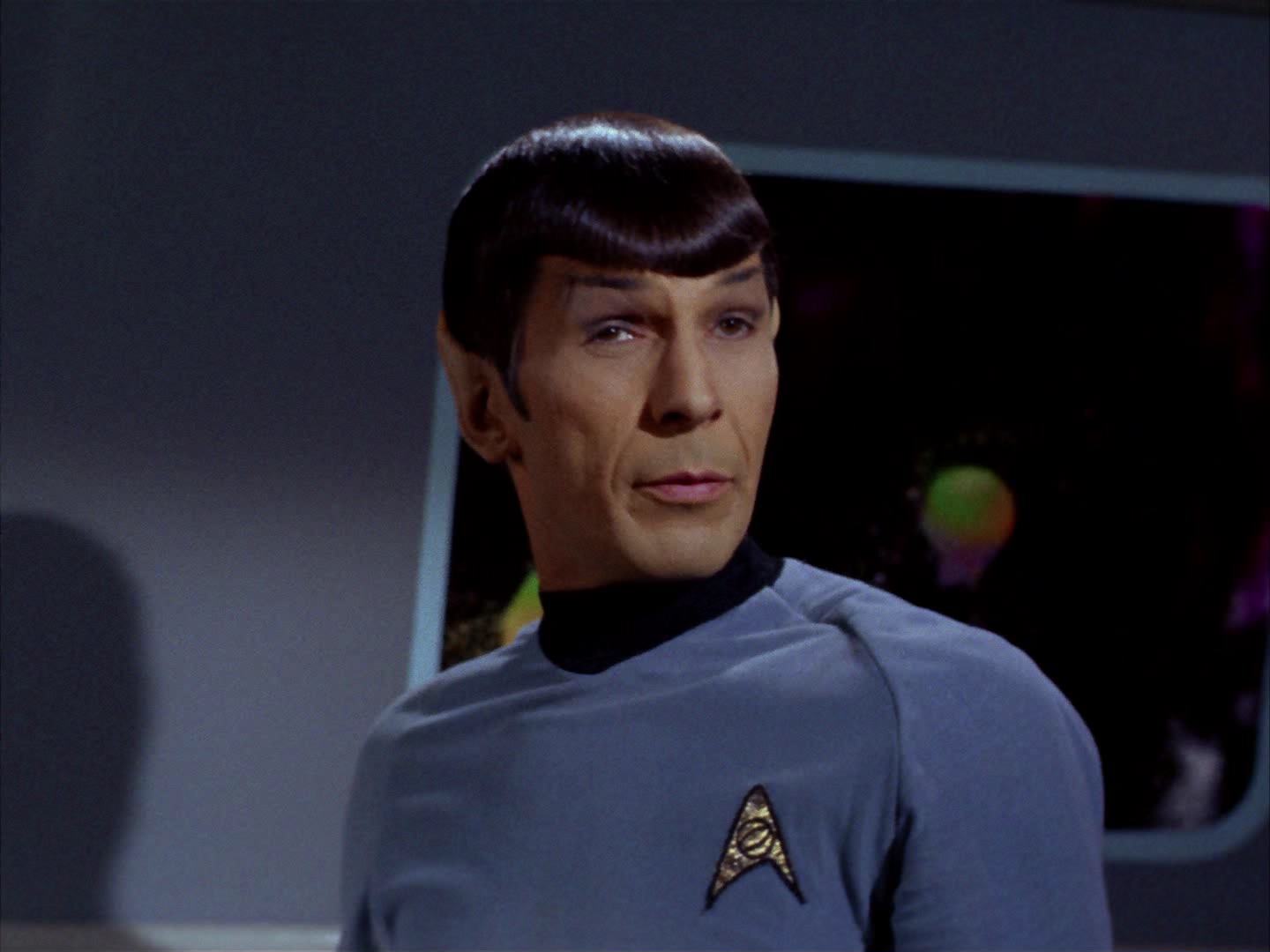 ariane179254_StarTrek_2x13_Obsession_1940.jpg