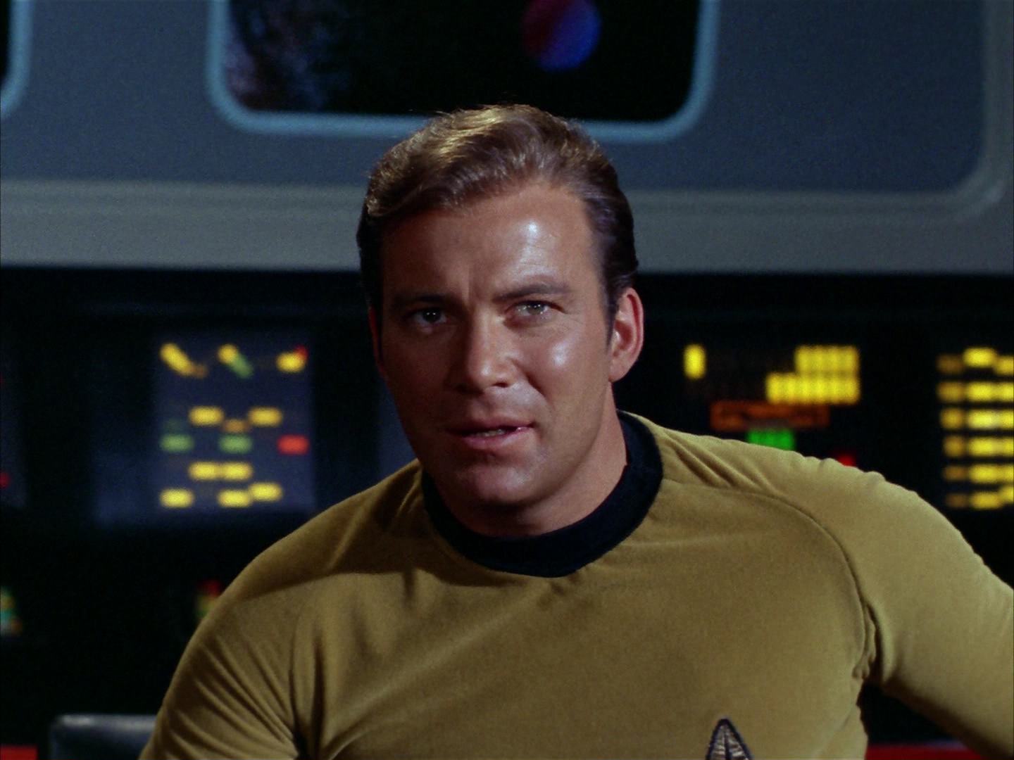 ariane179254_StarTrek_2x13_Obsession_1958.jpg