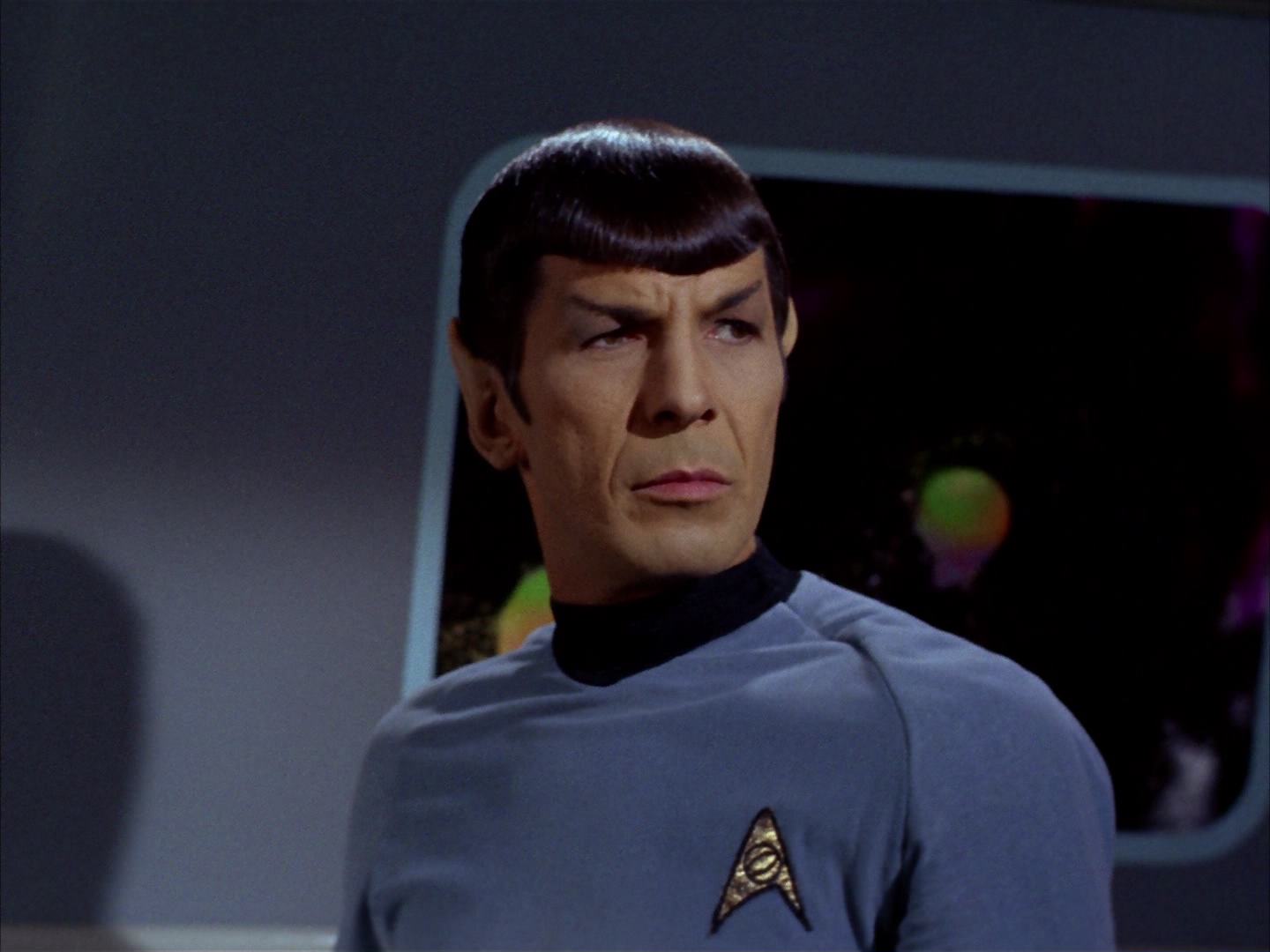ariane179254_StarTrek_2x13_Obsession_1977.jpg