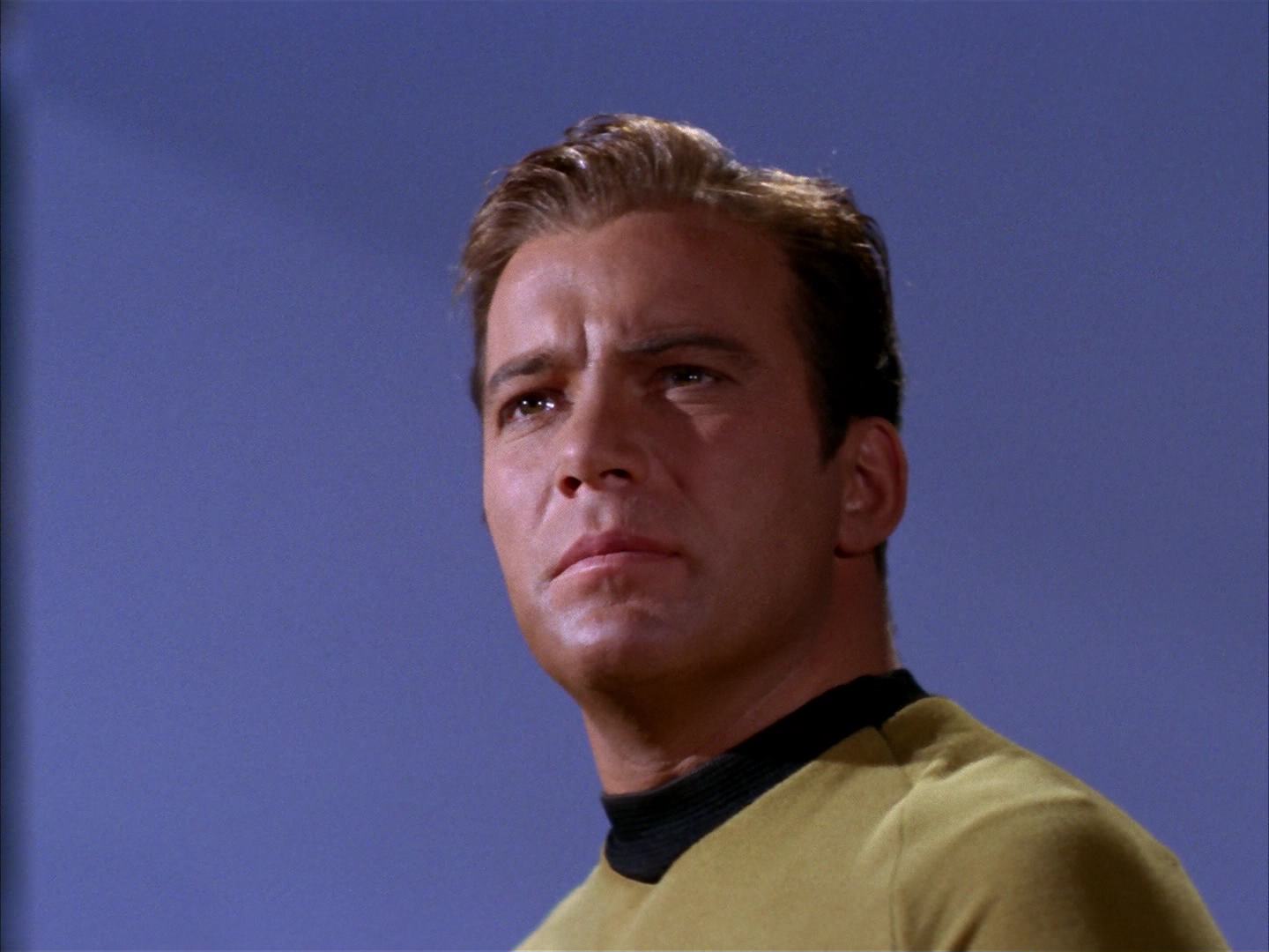 ariane179254_StarTrek_2x13_Obsession_2315.jpg