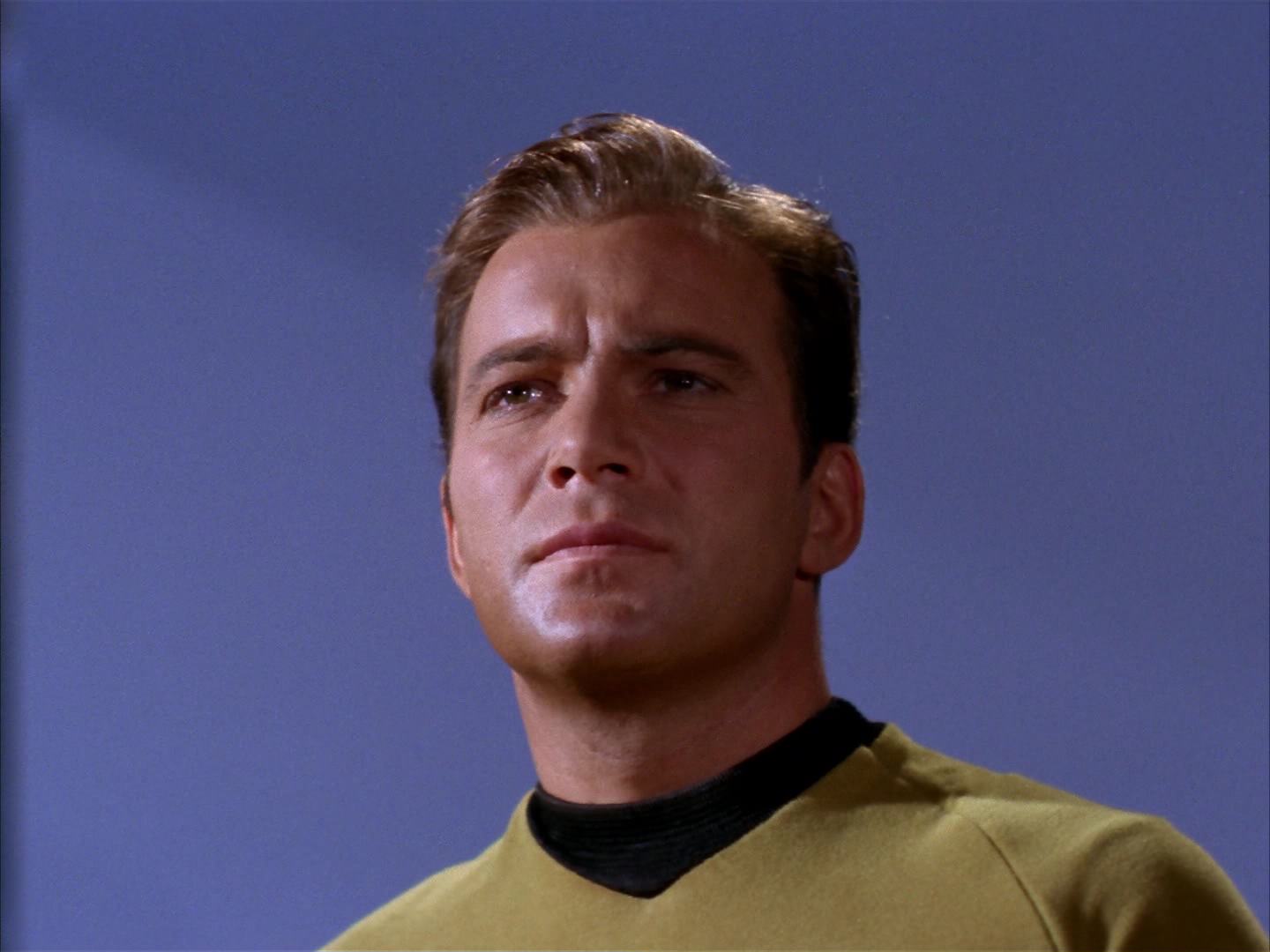 ariane179254_StarTrek_2x13_Obsession_2329.jpg