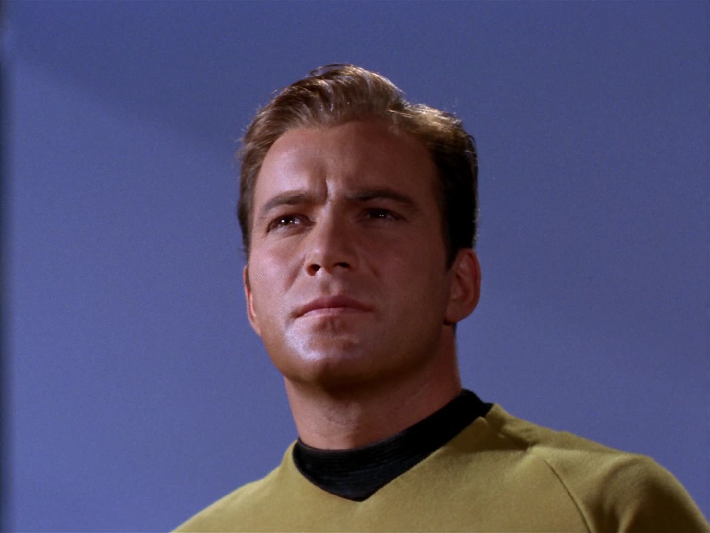 ariane179254_StarTrek_2x13_Obsession_2331.jpg