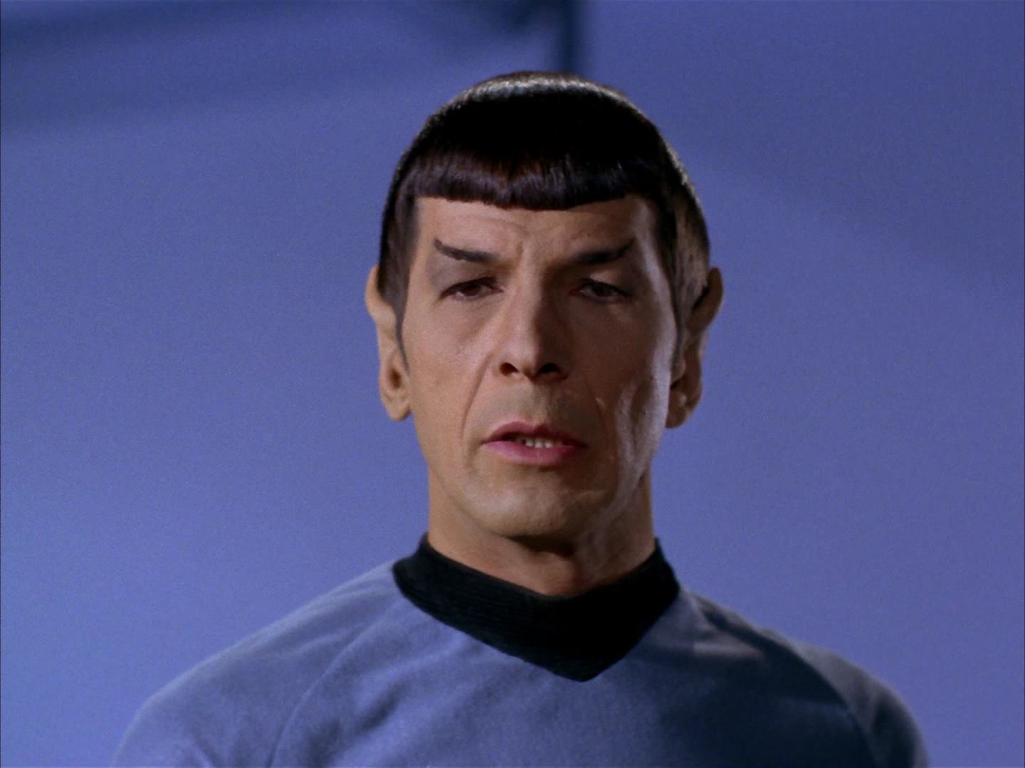 ariane179254_StarTrek_2x13_Obsession_2338.jpg