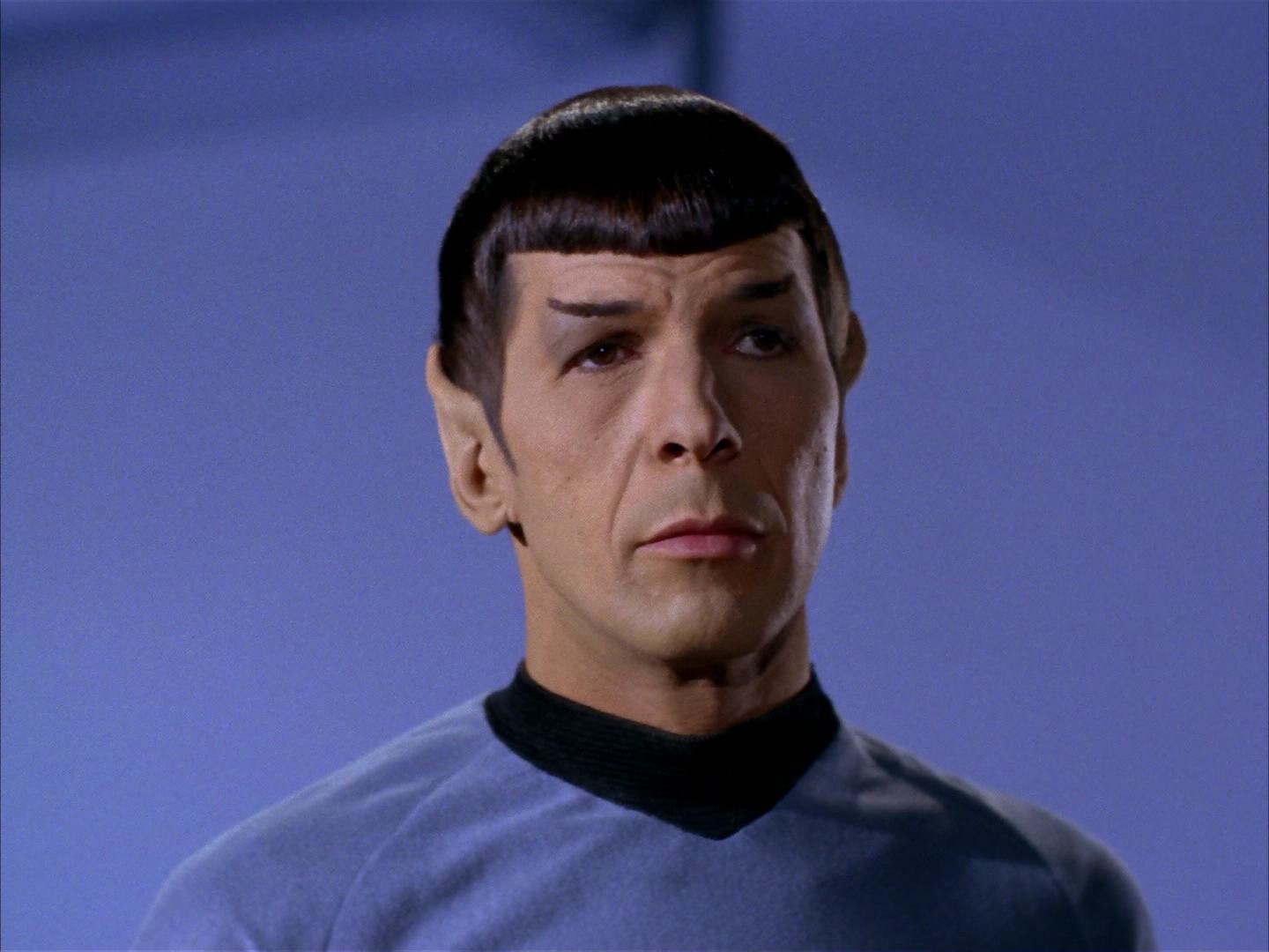 ariane179254_StarTrek_2x13_Obsession_2365.jpg