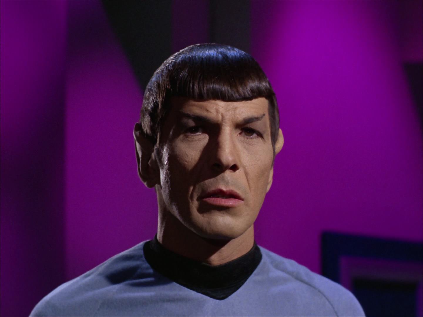 ariane179254_StarTrek_2x13_Obsession_2530.jpg
