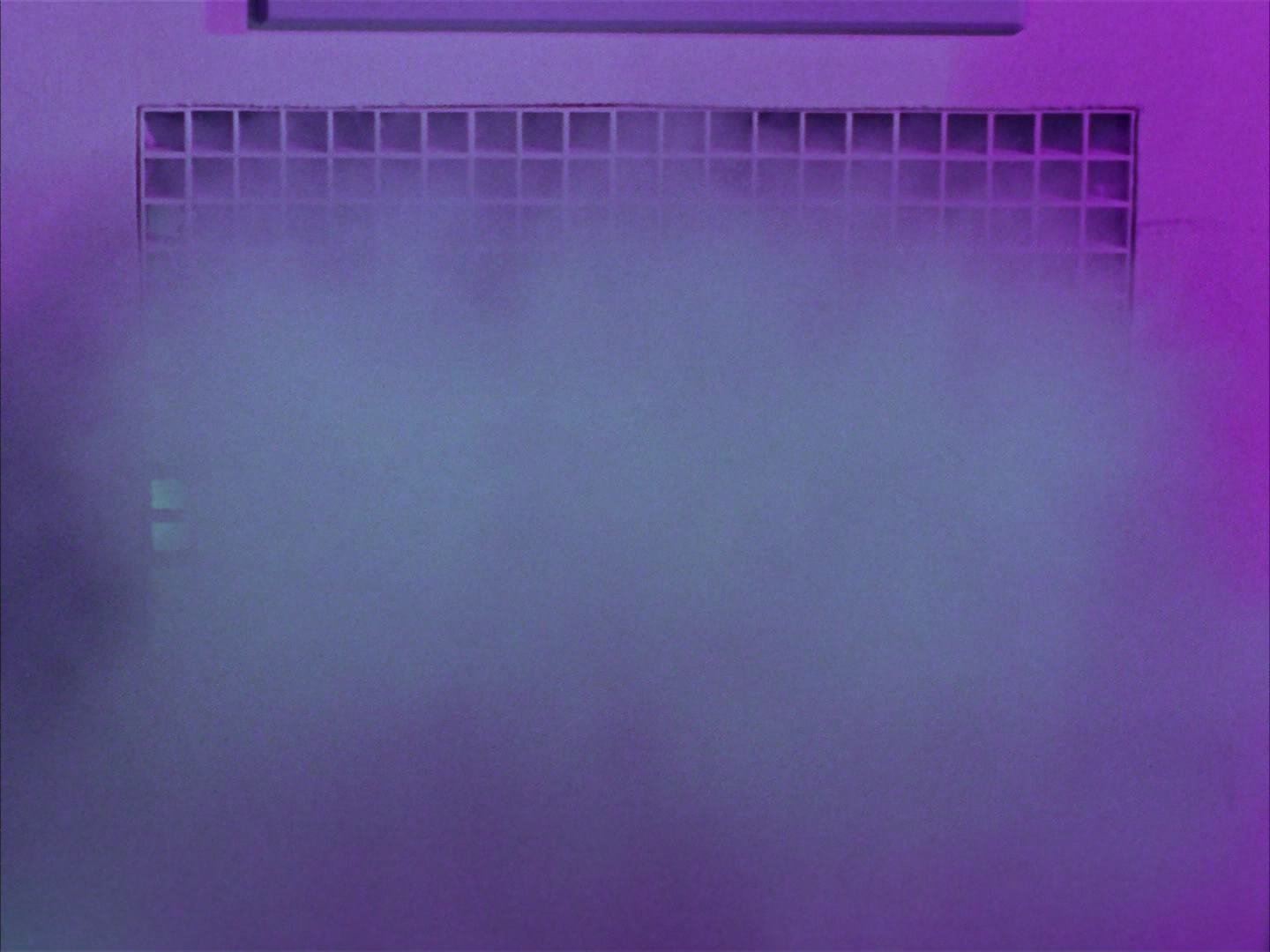 ariane179254_StarTrek_2x13_Obsession_2581.jpg