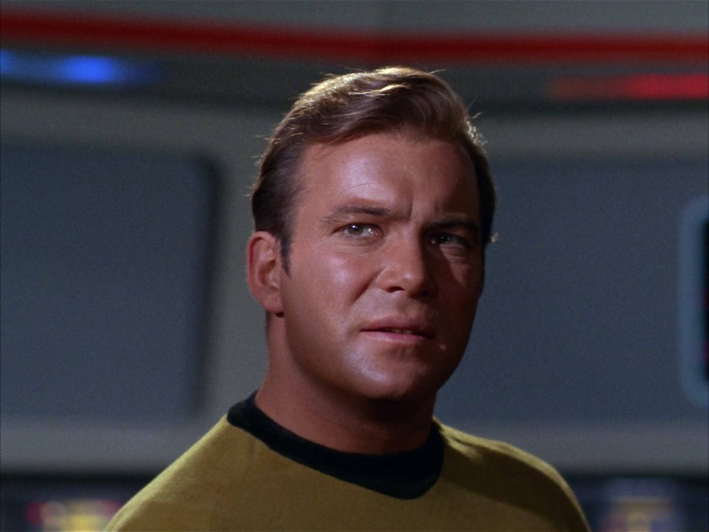 ariane179254_StarTrek_2x13_Obsession_2881.jpg