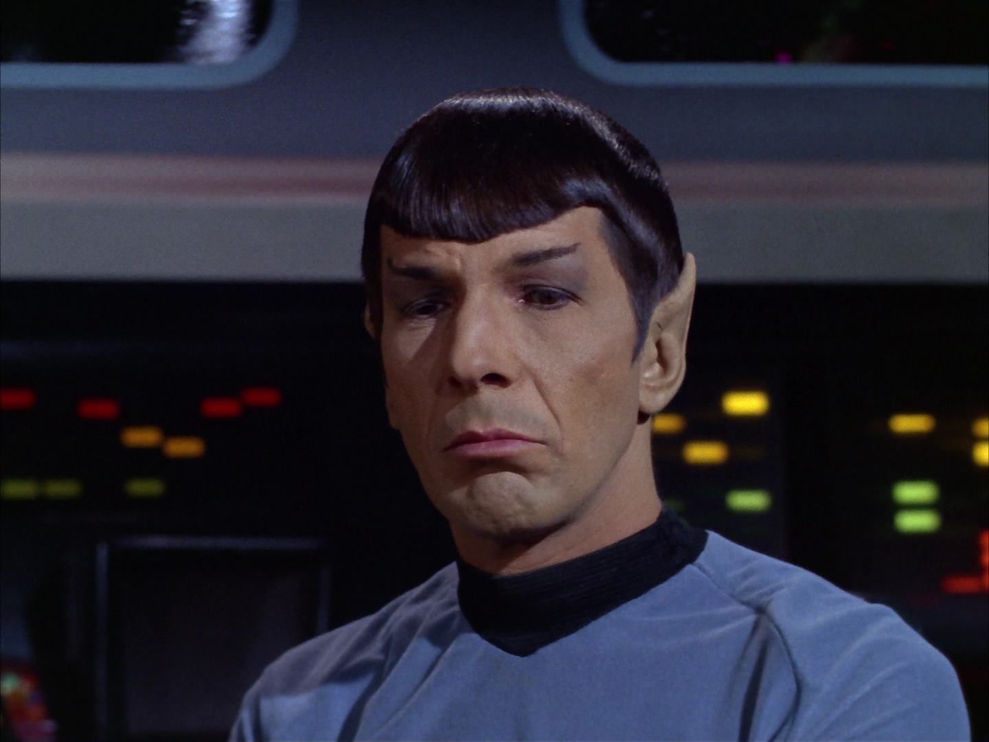 ariane179254_StarTrek_2x13_Obsession_2951.jpg