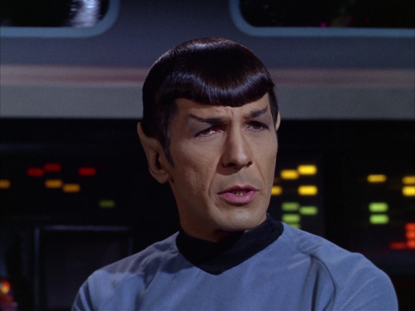 ariane179254_StarTrek_2x13_Obsession_2957.jpg