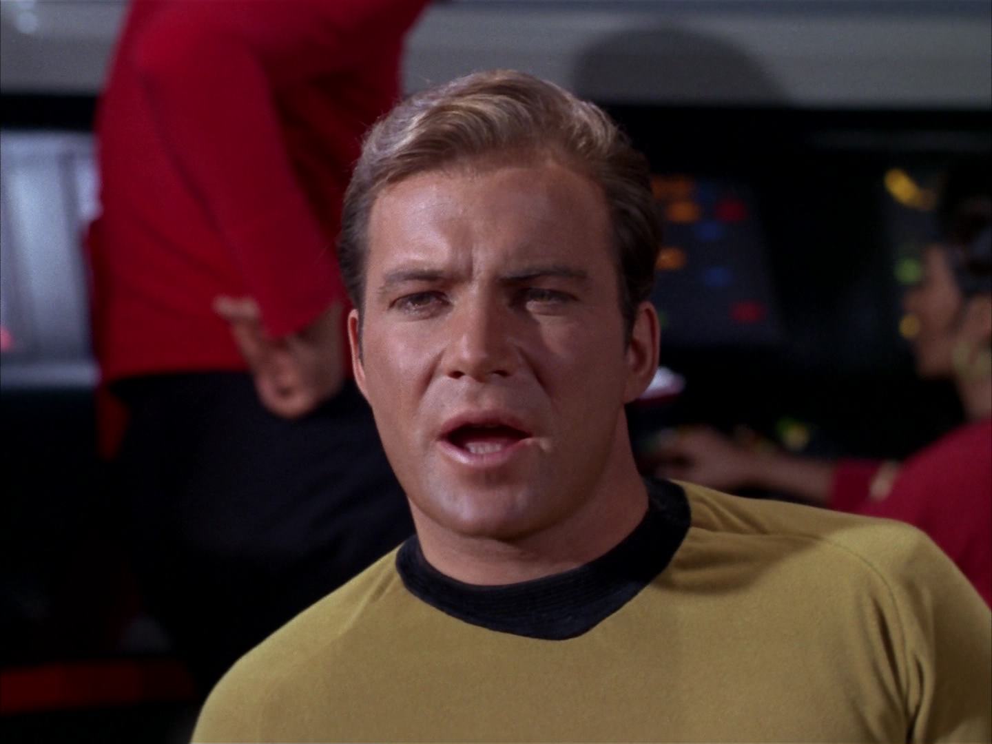ariane179254_StarTrek_2x13_Obsession_2973.jpg