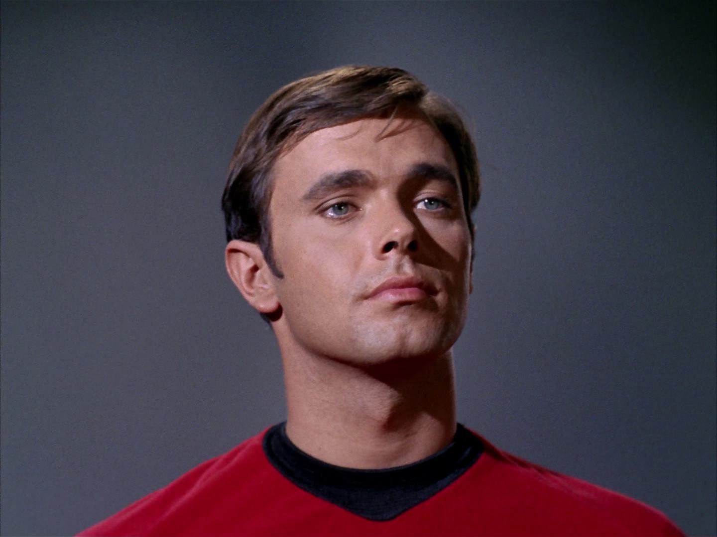 ariane179254_StarTrek_2x13_Obsession_3362.jpg