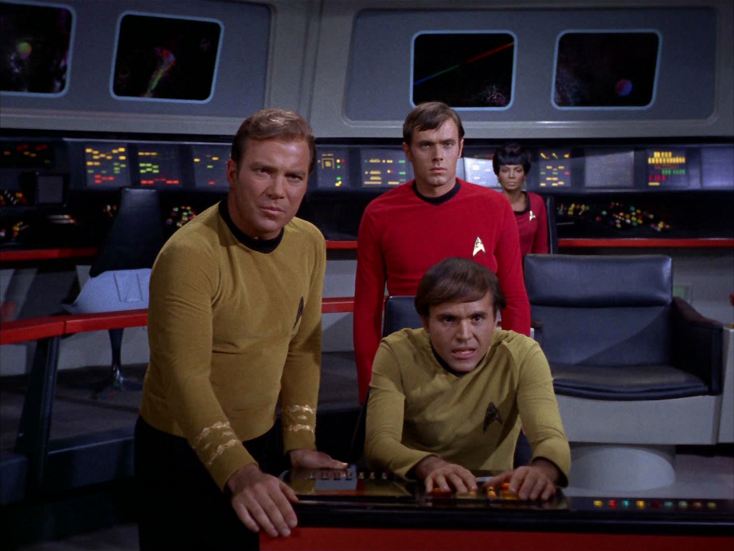 ariane179254_StarTrek_2x13_Obsession-NewEffects_2343.jpg
