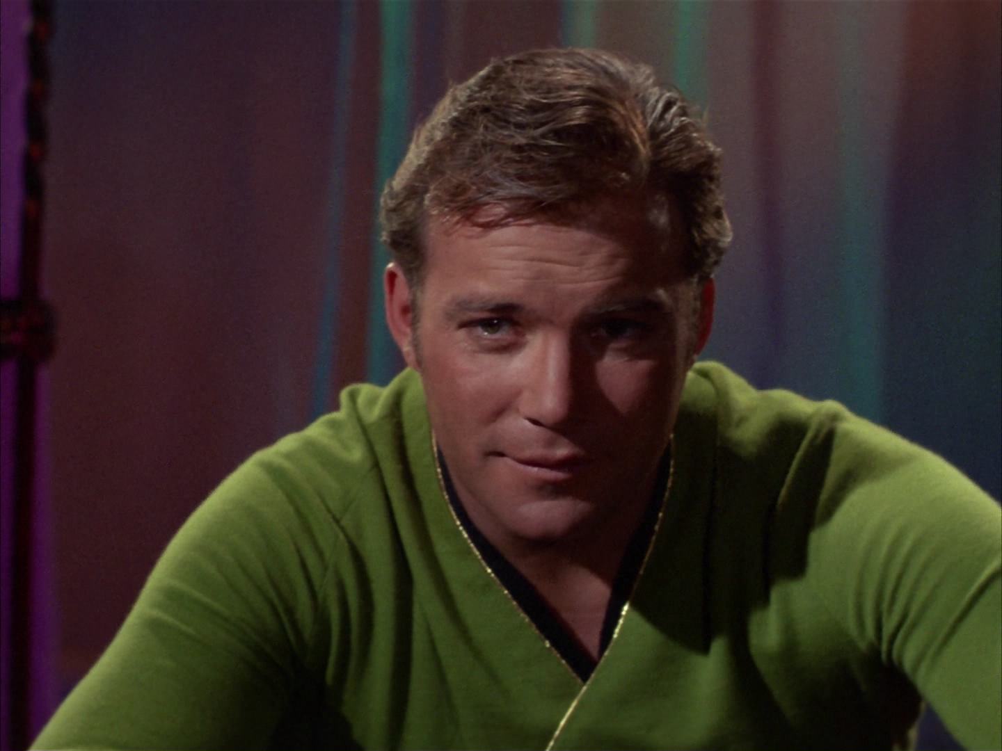 ariane179254_StarTrek_2x14_WolfInTheFold_0201.jpg