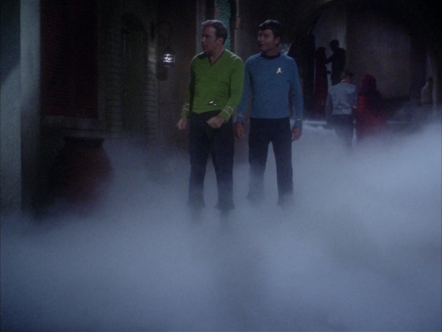 ariane179254_StarTrek_2x14_WolfInTheFold_0313.jpg