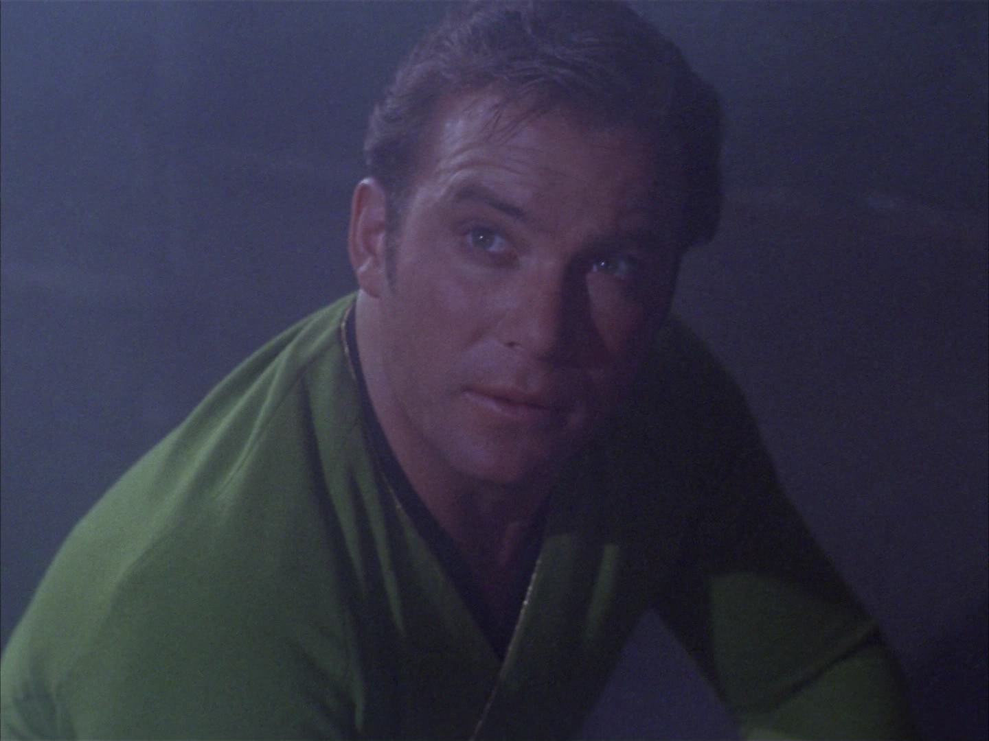 ariane179254_StarTrek_2x14_WolfInTheFold_0339.jpg