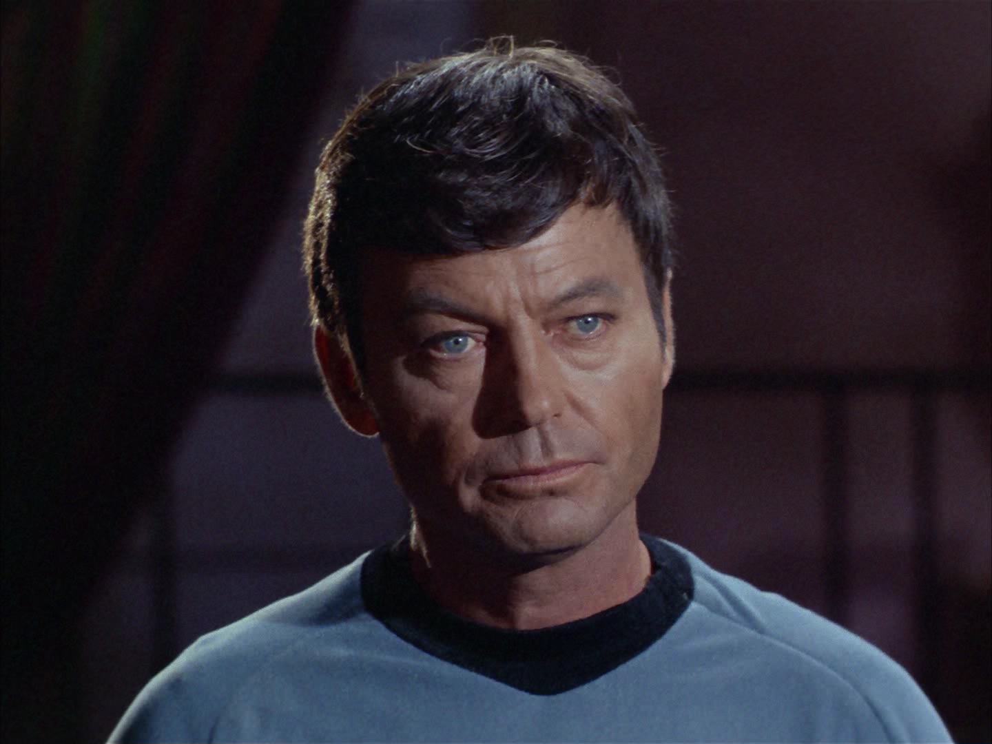 ariane179254_StarTrek_2x14_WolfInTheFold_0478.jpg