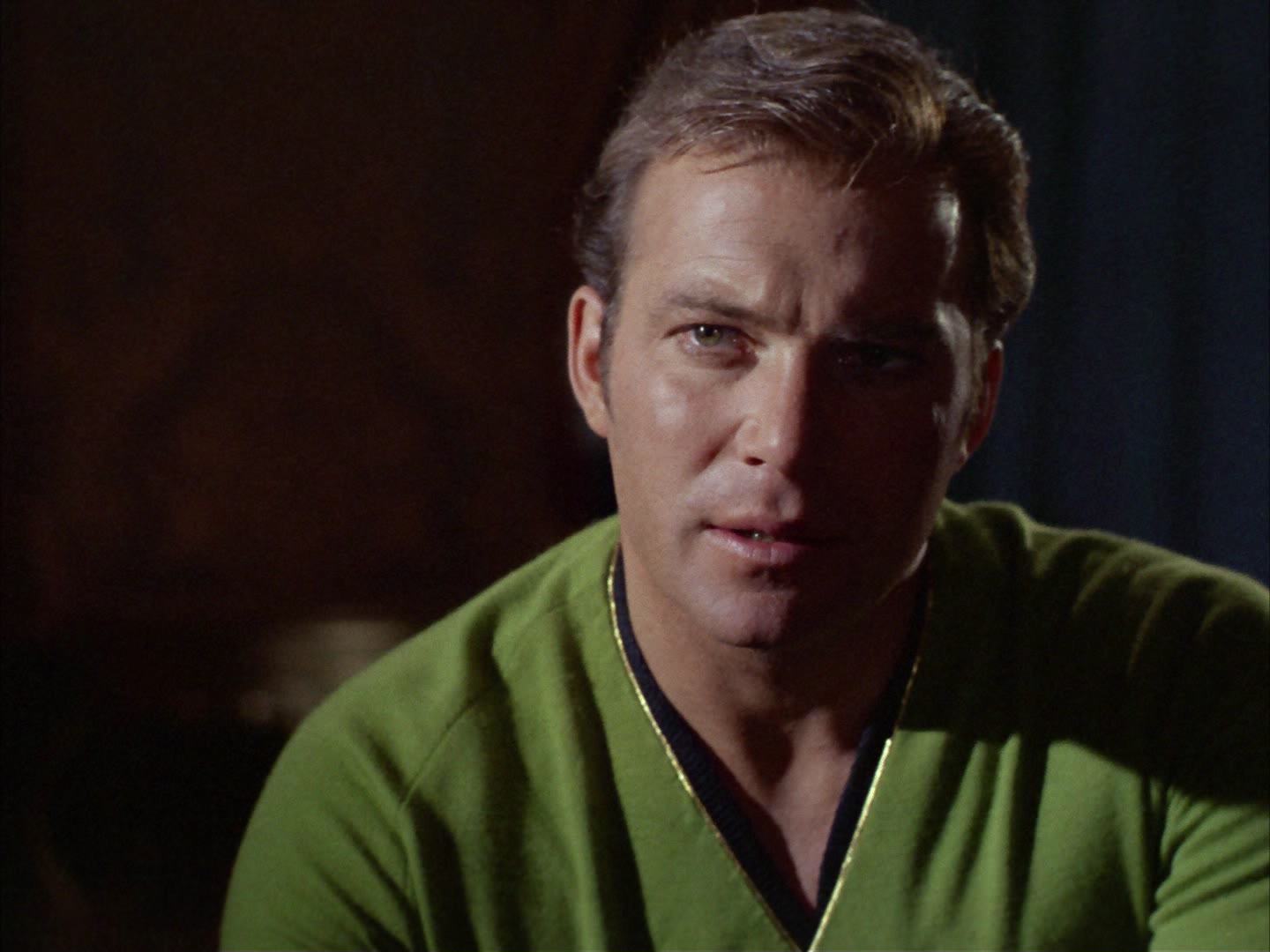 ariane179254_StarTrek_2x14_WolfInTheFold_0507.jpg