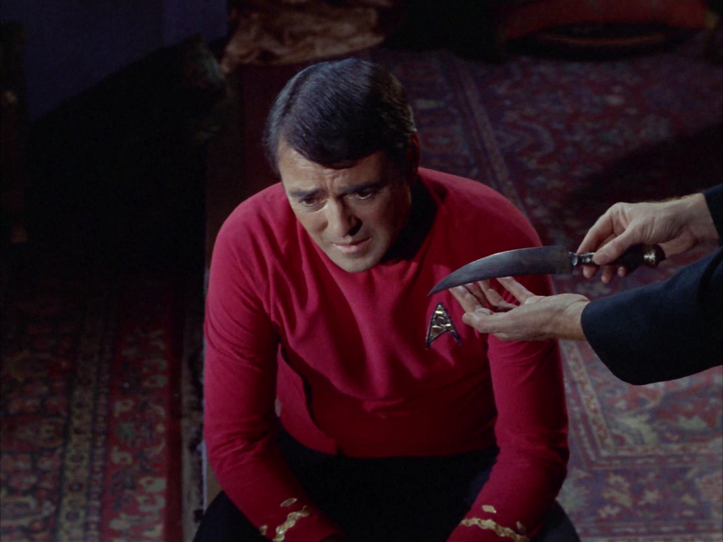 ariane179254_StarTrek_2x14_WolfInTheFold_0516.jpg