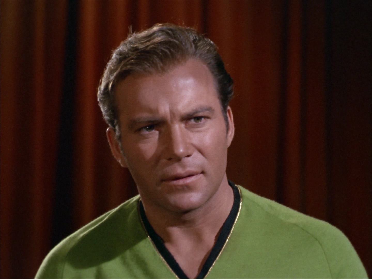 ariane179254_StarTrek_2x14_WolfInTheFold_0822.jpg