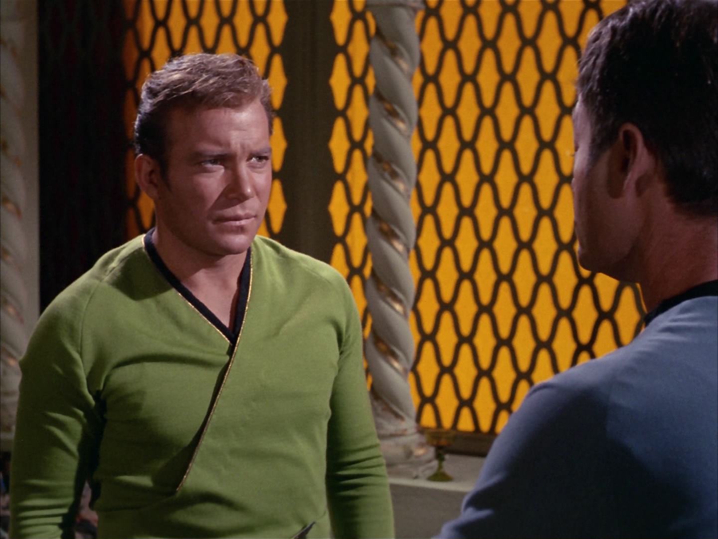 ariane179254_StarTrek_2x14_WolfInTheFold_0913.jpg