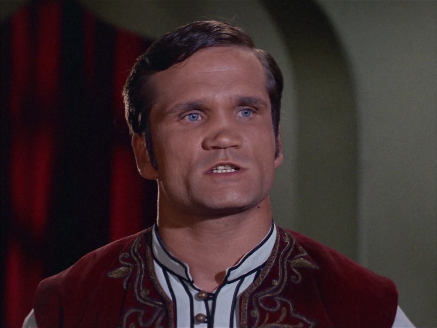 ariane179254_StarTrek_2x14_WolfInTheFold_1219.jpg