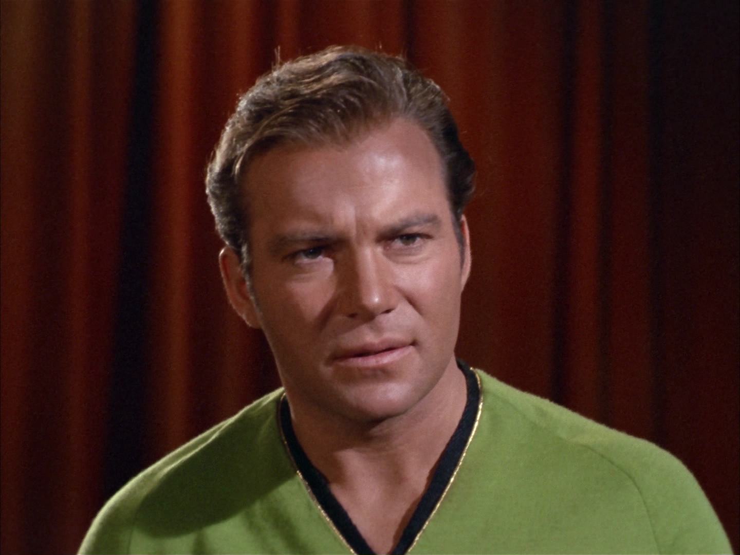 ariane179254_StarTrek_2x14_WolfInTheFold_1275.jpg