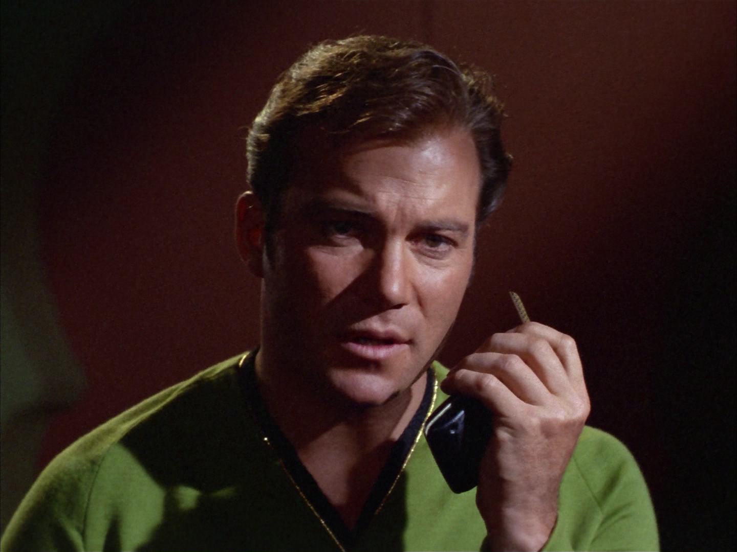 ariane179254_StarTrek_2x14_WolfInTheFold_1352.jpg