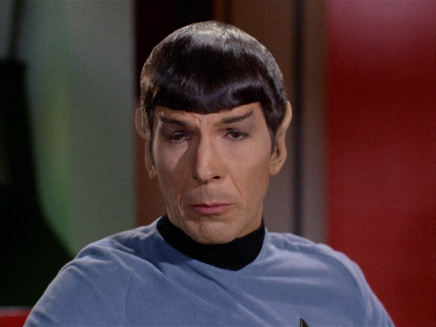 ariane179254_StarTrek_2x14_WolfInTheFold_1354.jpg