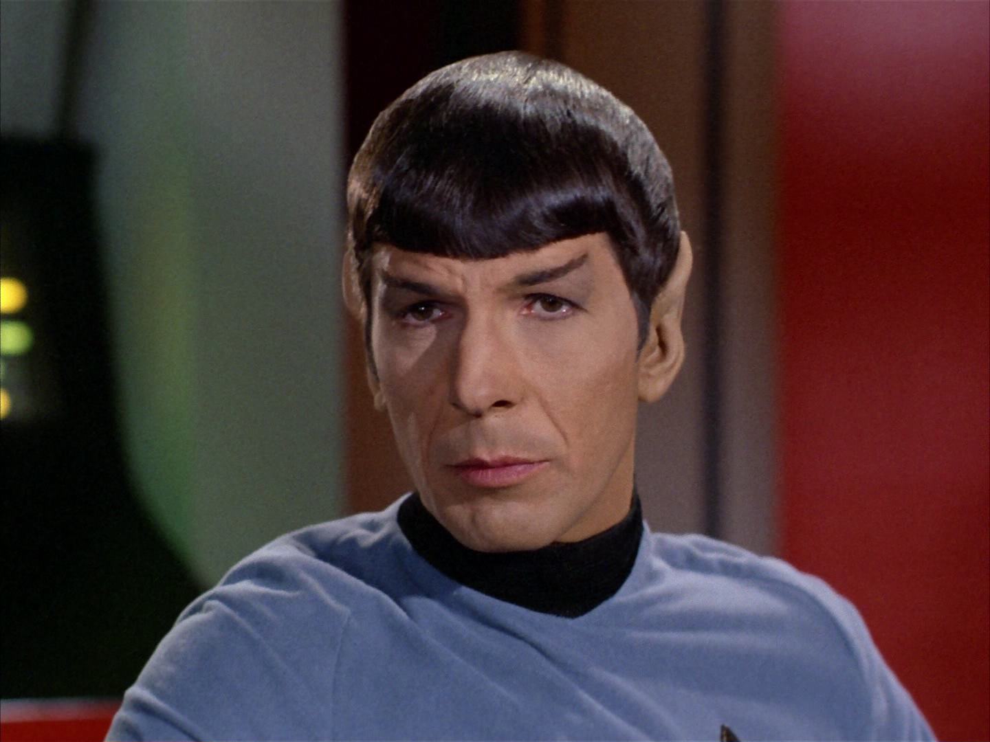 ariane179254_StarTrek_2x14_WolfInTheFold_1376.jpg