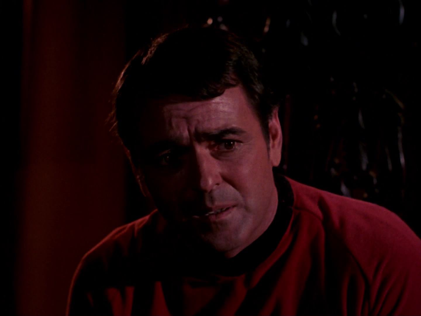 ariane179254_StarTrek_2x14_WolfInTheFold_1635.jpg