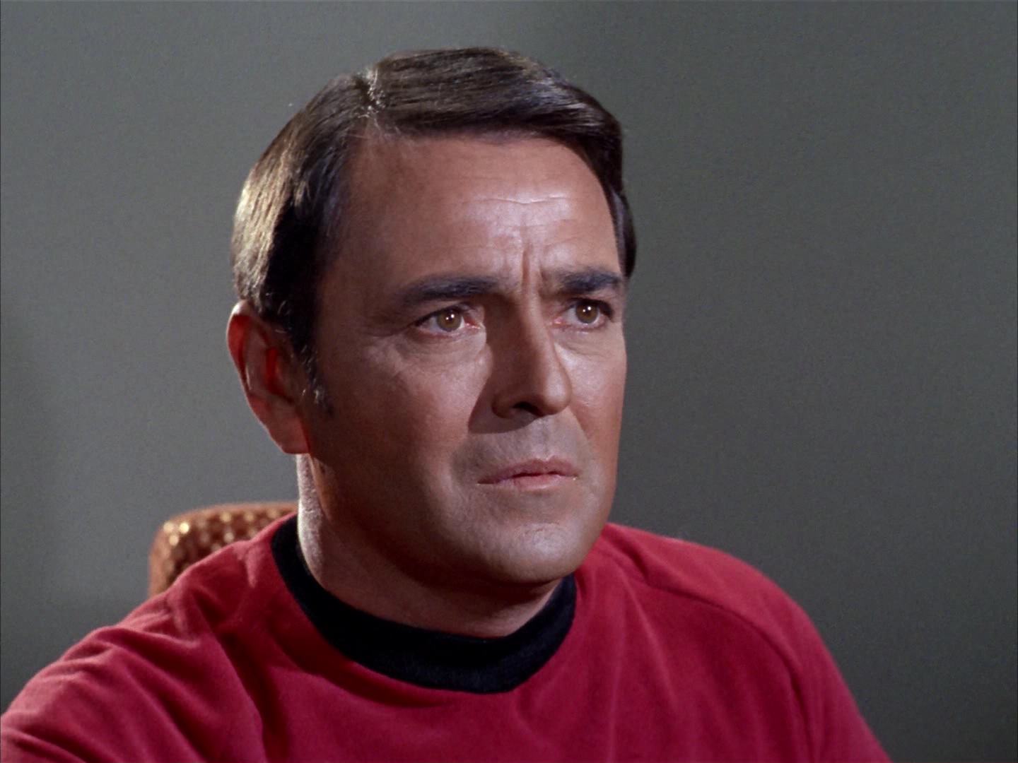 ariane179254_StarTrek_2x14_WolfInTheFold_1729.jpg
