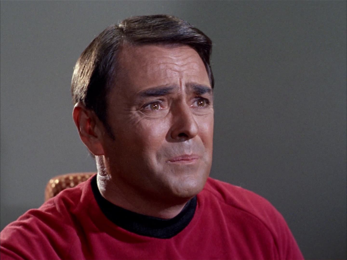 ariane179254_StarTrek_2x14_WolfInTheFold_1803.jpg