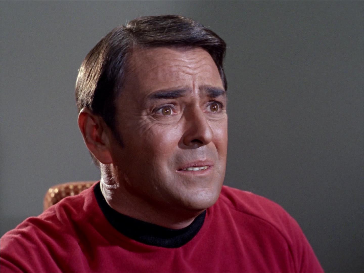 ariane179254_StarTrek_2x14_WolfInTheFold_1805.jpg