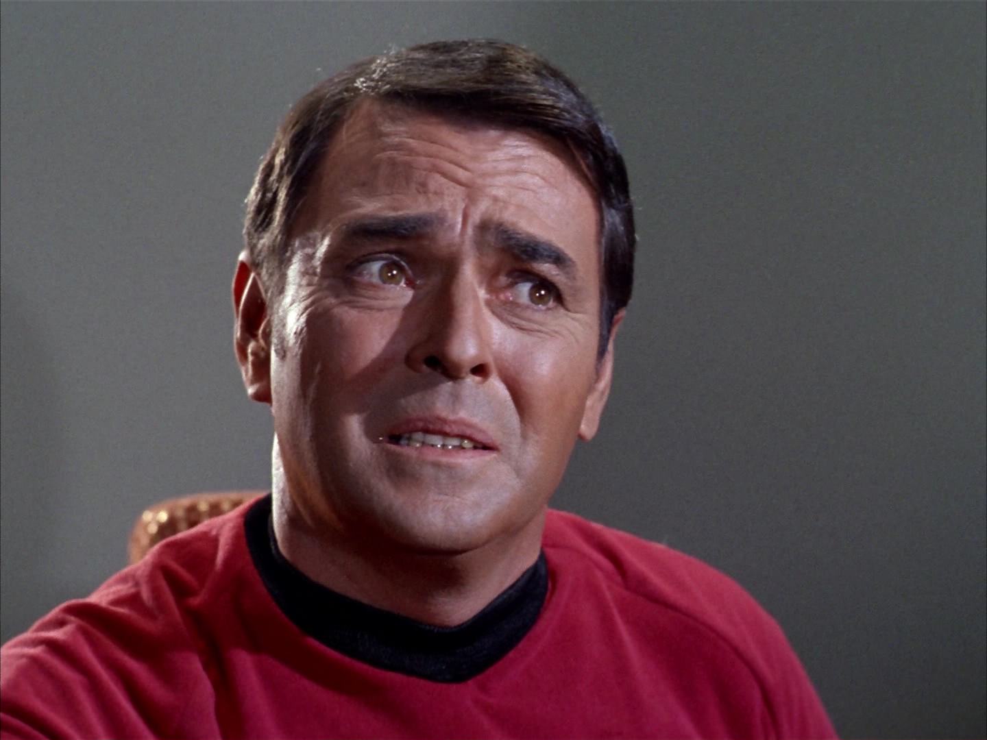 ariane179254_StarTrek_2x14_WolfInTheFold_1811.jpg