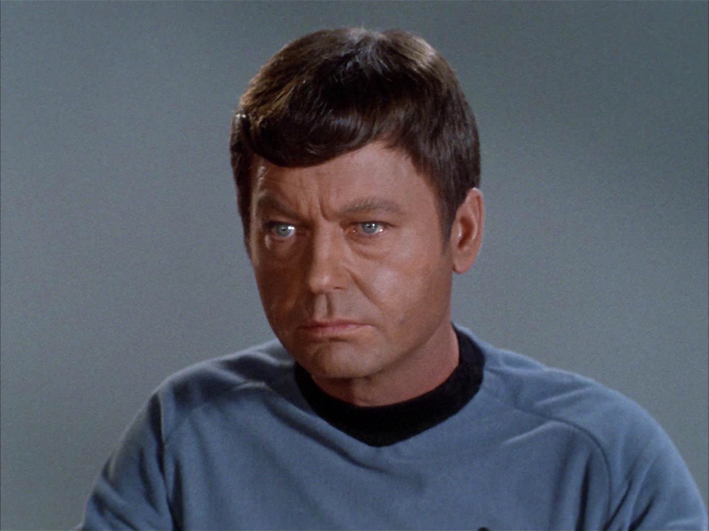 ariane179254_StarTrek_2x14_WolfInTheFold_1819.jpg