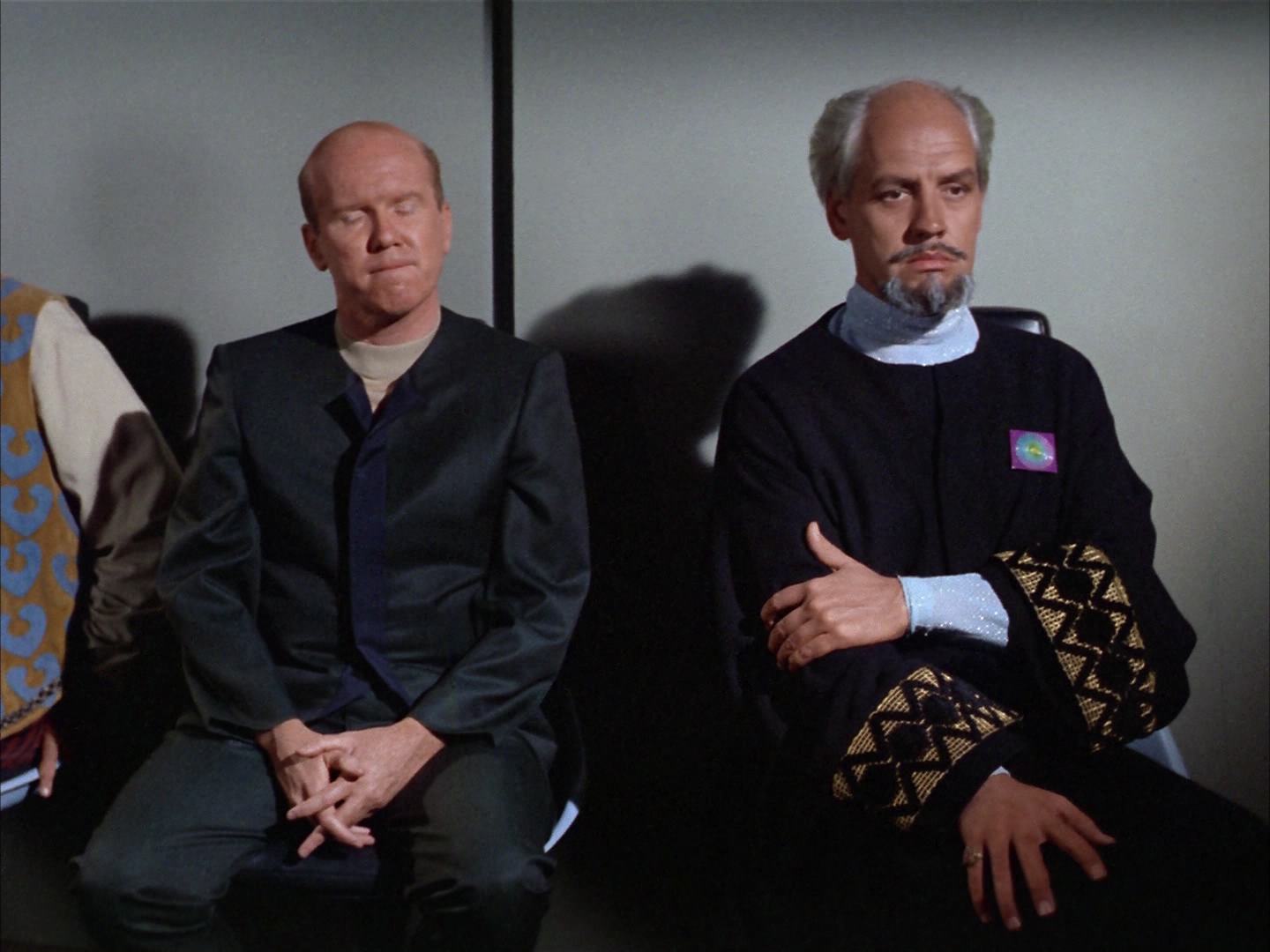 ariane179254_StarTrek_2x14_WolfInTheFold_1933.jpg