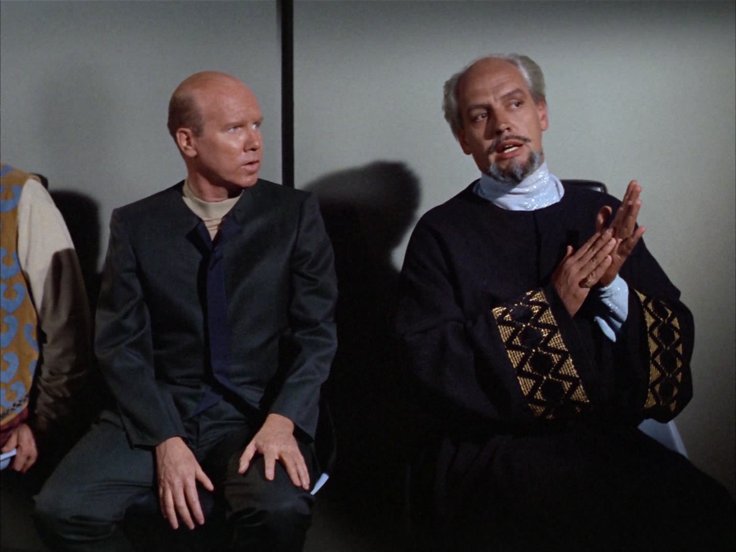 ariane179254_StarTrek_2x14_WolfInTheFold_1966.jpg