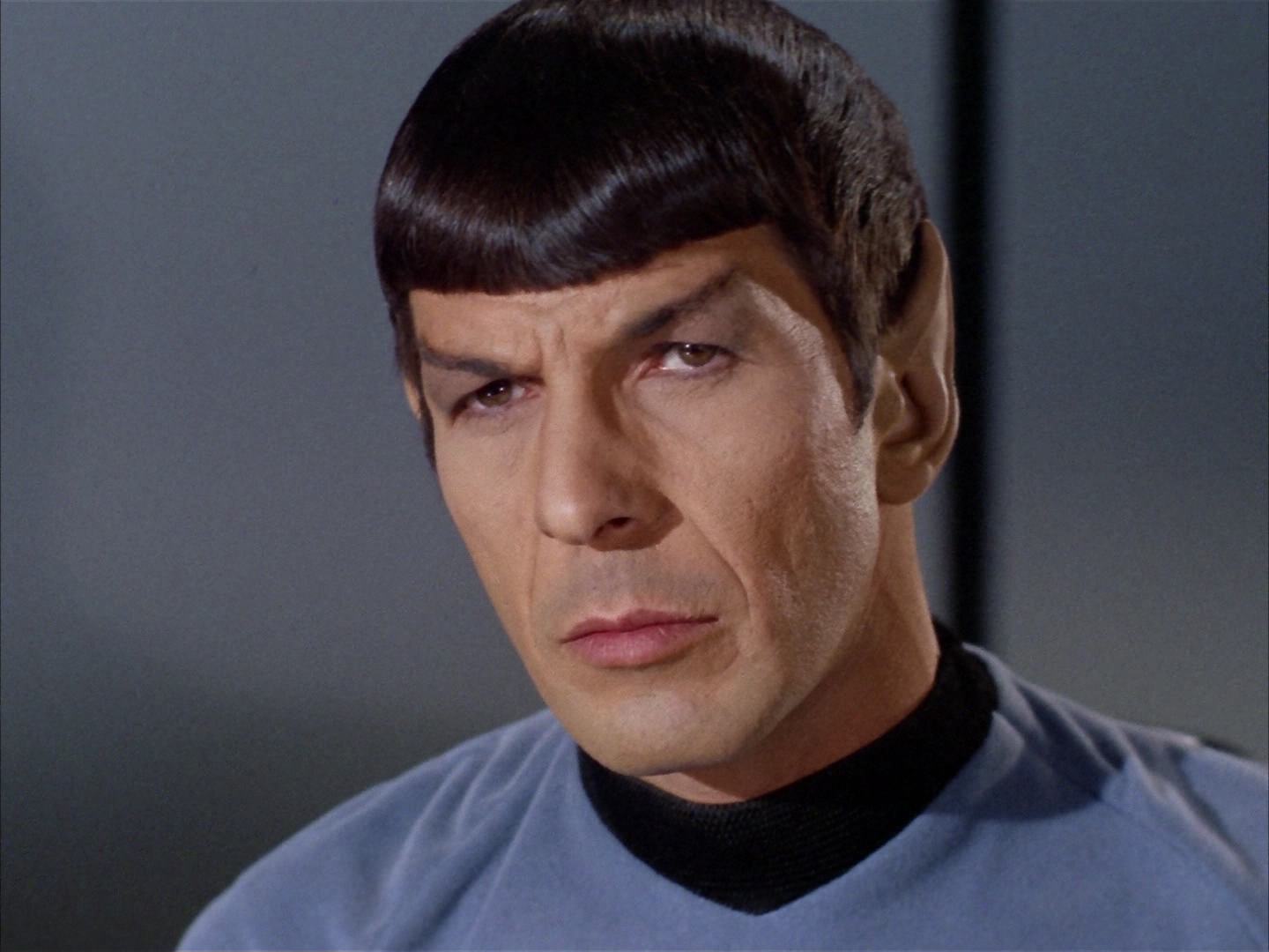 ariane179254_StarTrek_2x14_WolfInTheFold_1978.jpg