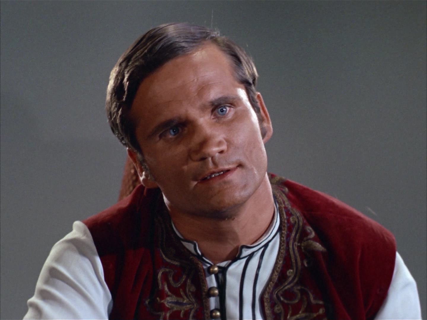 ariane179254_StarTrek_2x14_WolfInTheFold_2019.jpg