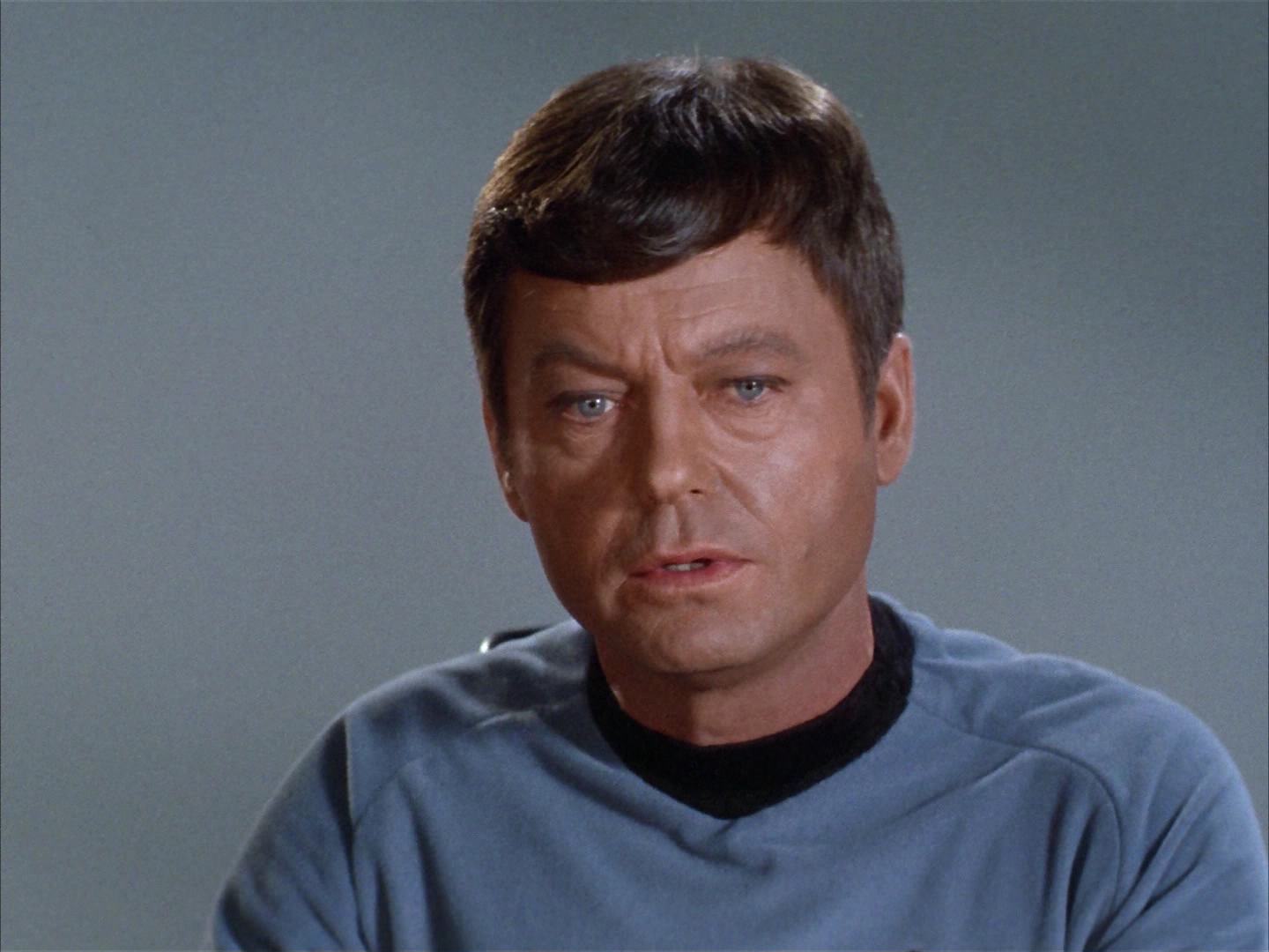 ariane179254_StarTrek_2x14_WolfInTheFold_2119.jpg
